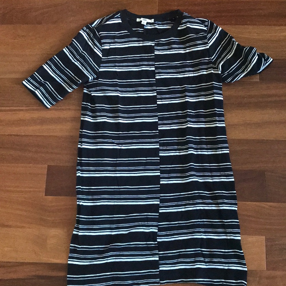 vans tee shirt dress